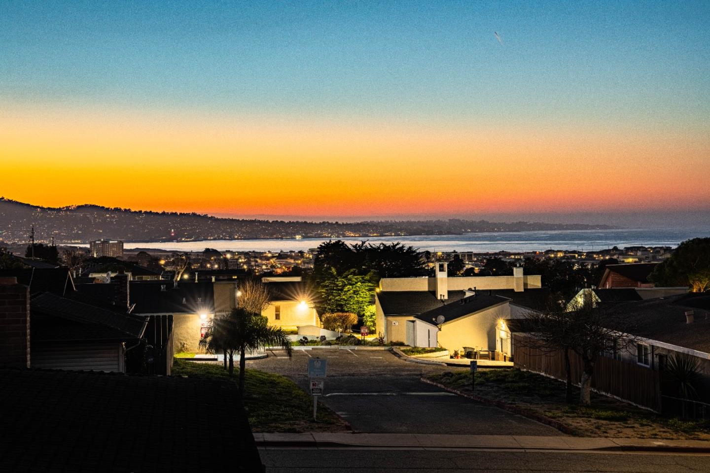 Detail Gallery Image 6 of 45 For 1506 Costa St, Seaside,  CA 93955 - 3 Beds | 2 Baths