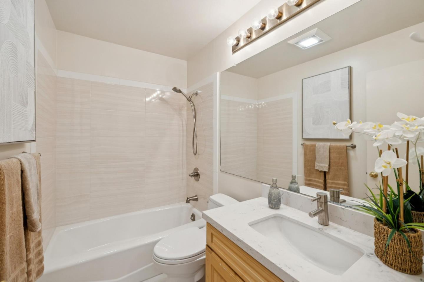 Detail Gallery Image 37 of 66 For 1016 Shoreline Drive, San Mateo,  CA 94404 - 3 Beds | 2 Baths