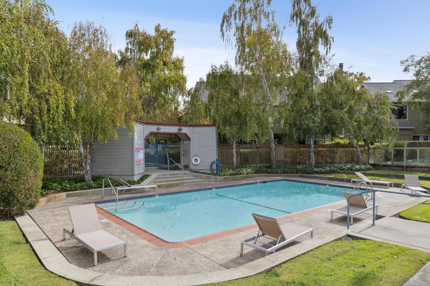 Detail Gallery Image 50 of 66 For 1016 Shoreline Drive, San Mateo,  CA 94404 - 3 Beds | 2 Baths