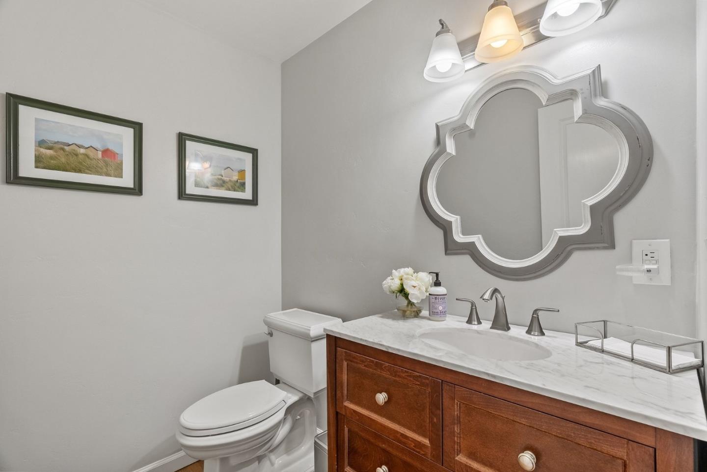 Detail Gallery Image 16 of 40 For 1699 Cheryl Way, Aptos,  CA 95003 - 4 Beds | 2/1 Baths