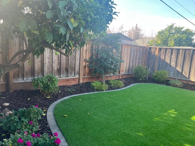 Detail Gallery Image 13 of 17 For 1406 Dentwood Dr, San Jose,  CA 95118 - 3 Beds | 2 Baths