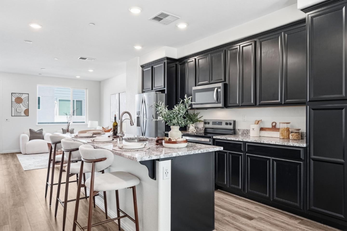 Photo #14: ML82034230 Listing: Photo #14