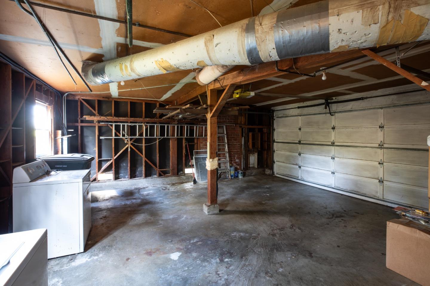 Detail Gallery Image 13 of 18 For 3820 Fernwood St, San Mateo,  CA 94403 - 3 Beds | 2 Baths