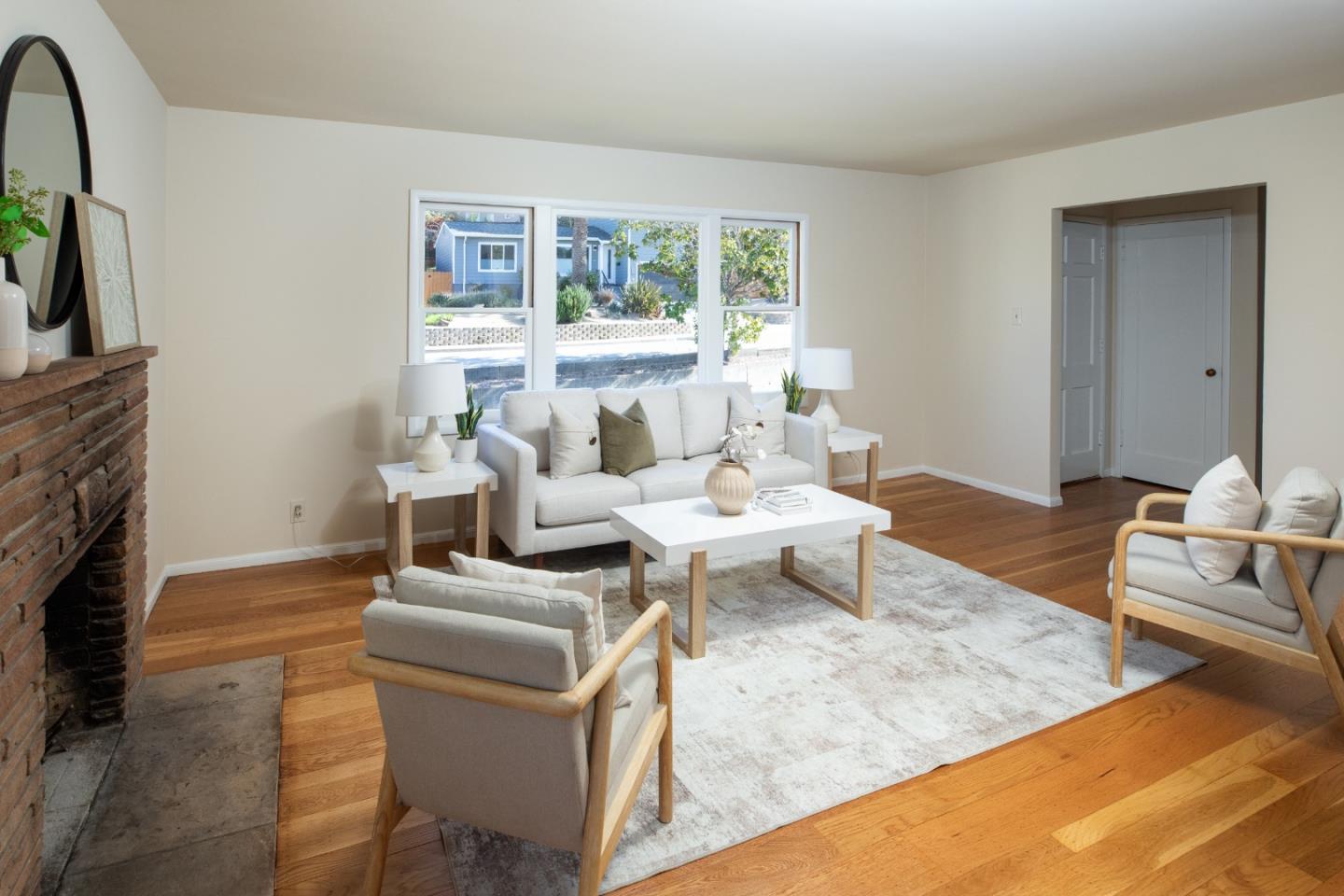 Detail Gallery Image 4 of 18 For 3820 Fernwood St, San Mateo,  CA 94403 - 3 Beds | 2 Baths