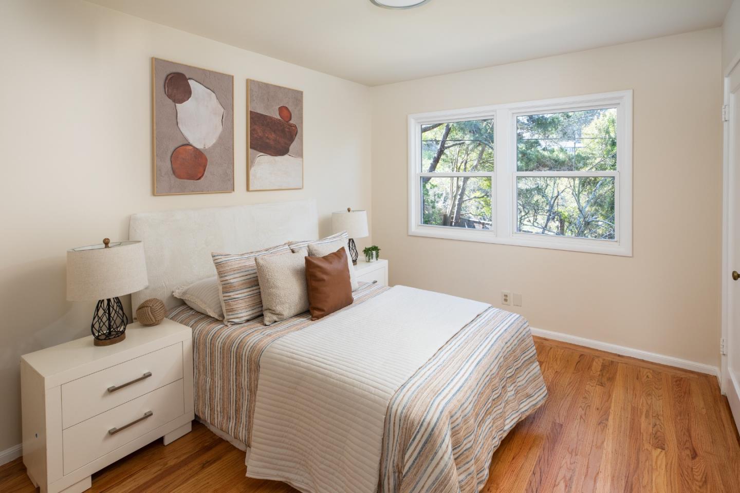 Detail Gallery Image 7 of 18 For 3820 Fernwood St, San Mateo,  CA 94403 - 3 Beds | 2 Baths