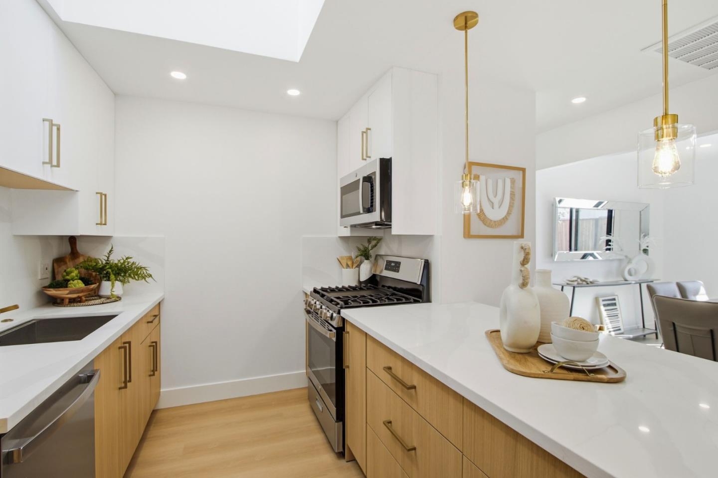 Detail Gallery Image 13 of 33 For 2848 Donizetti Ct, San Jose,  CA 95132 - 3 Beds | 2 Baths