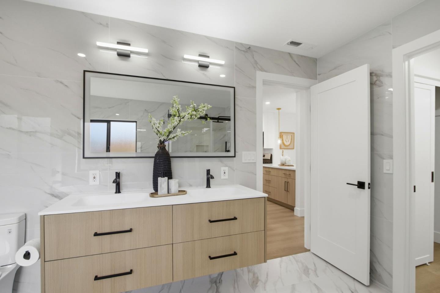 Detail Gallery Image 32 of 33 For 2848 Donizetti Ct, San Jose,  CA 95132 - 3 Beds | 2 Baths