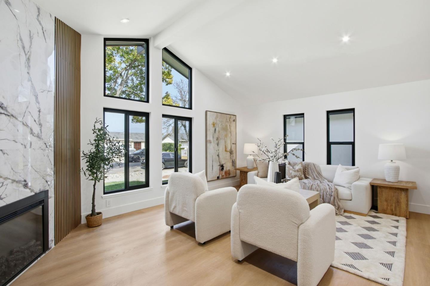 Detail Gallery Image 9 of 33 For 2848 Donizetti Ct, San Jose,  CA 95132 - 3 Beds | 2 Baths