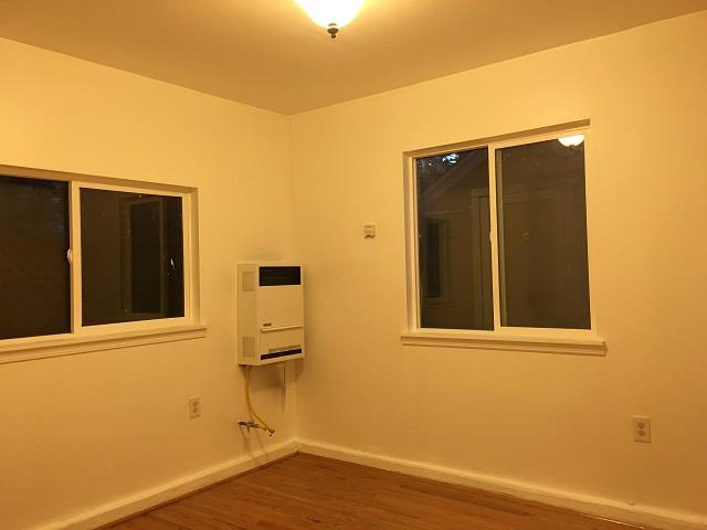 Detail Gallery Image 5 of 9 For 2011 Ashton Ave #B,  Menlo Park,  CA 94025 - 1 Beds | 1 Baths