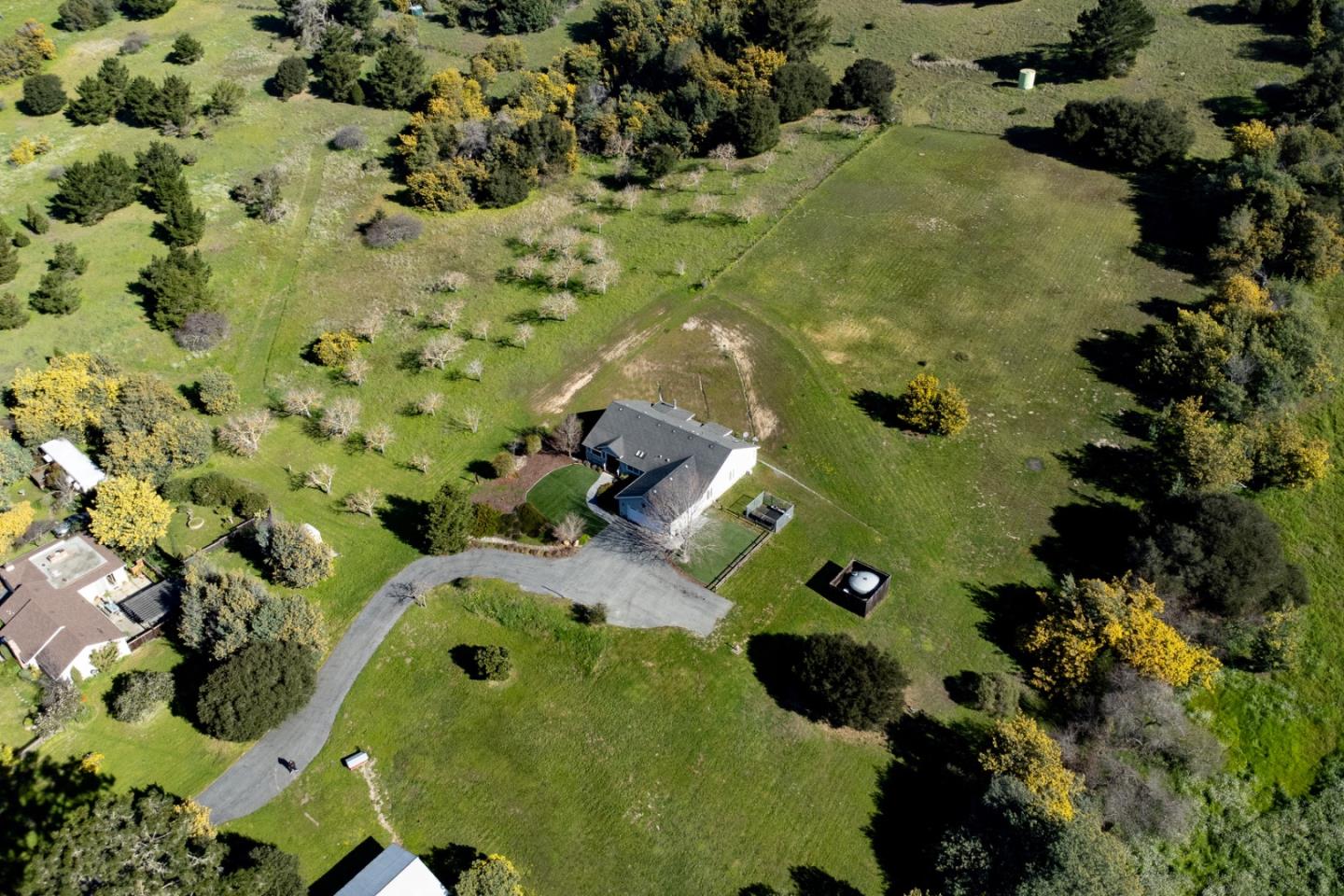 Detail Gallery Image 40 of 49 For 225 Dunbarton Rd, Aromas,  CA 95004 - 3 Beds | 2 Baths