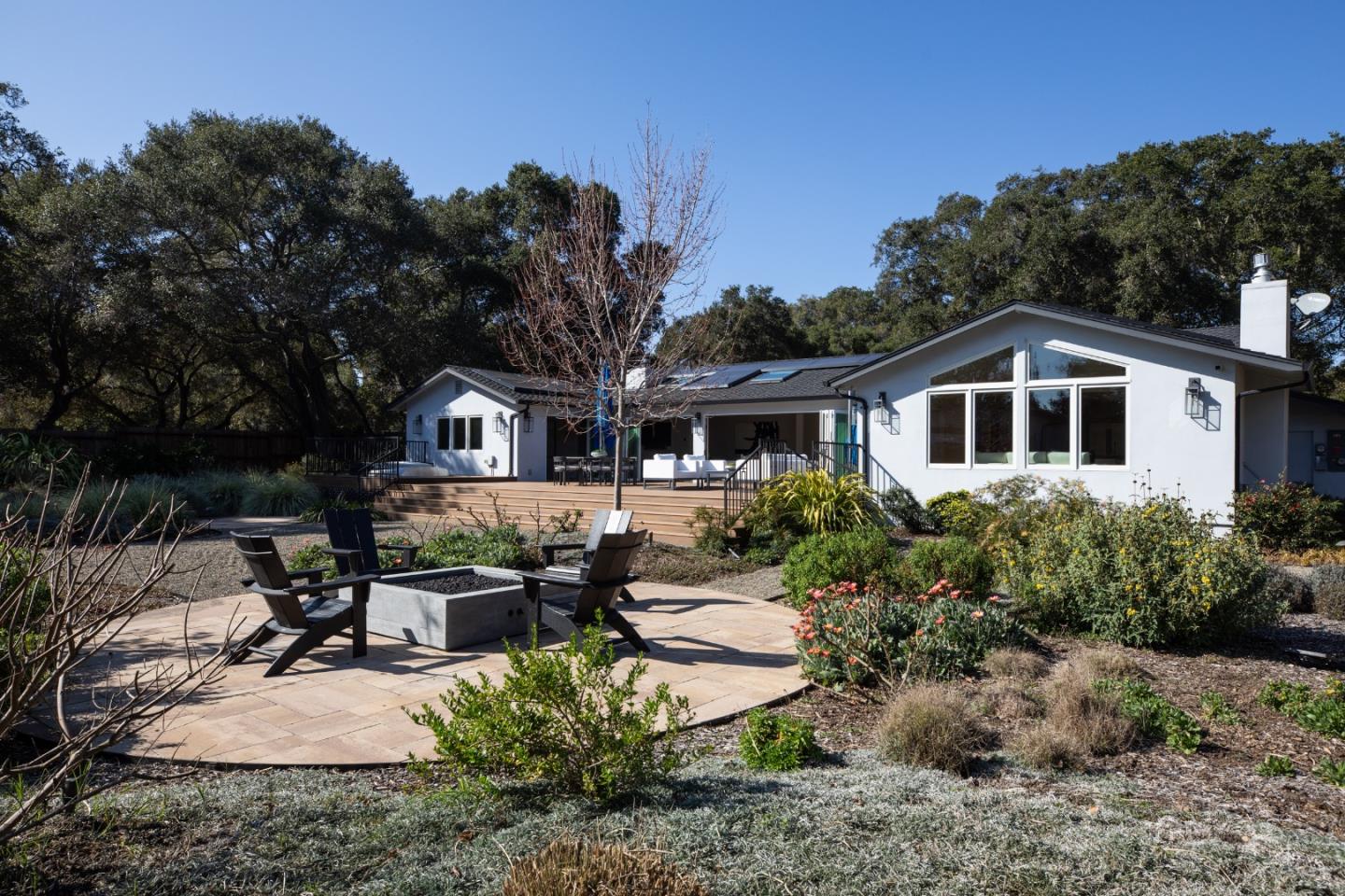 Detail Gallery Image 34 of 37 For 212 Oak Grove Ave, Atherton,  CA 94027 - 4 Beds | 3/1 Baths