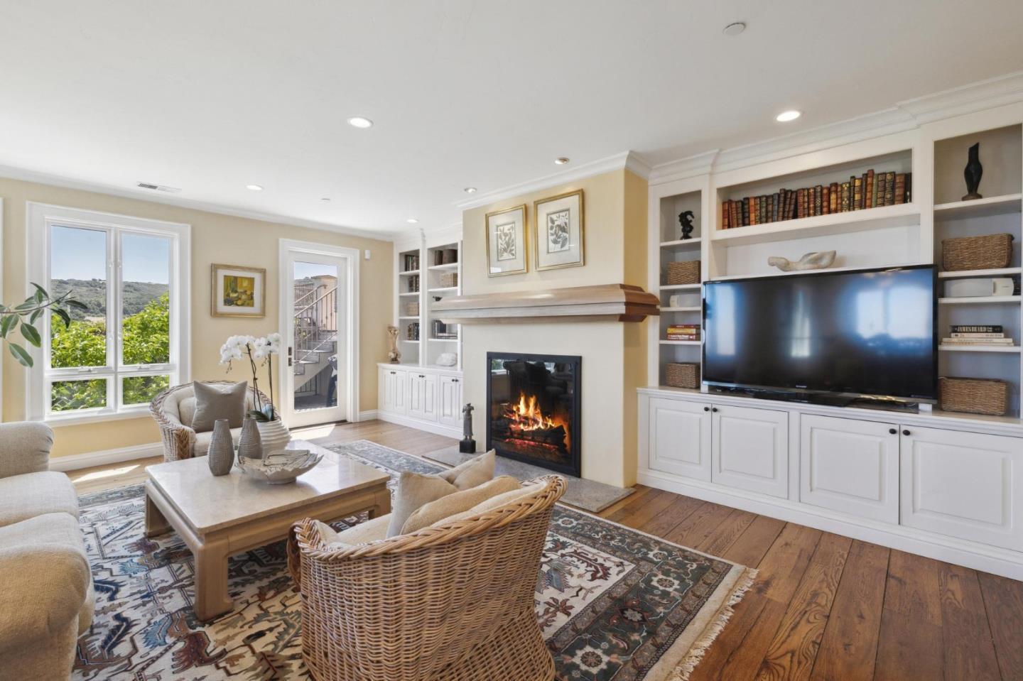 Detail Gallery Image 24 of 58 For 7 Redberry Rdg, Portola Valley,  CA 94028 - 5 Beds | 7/1 Baths