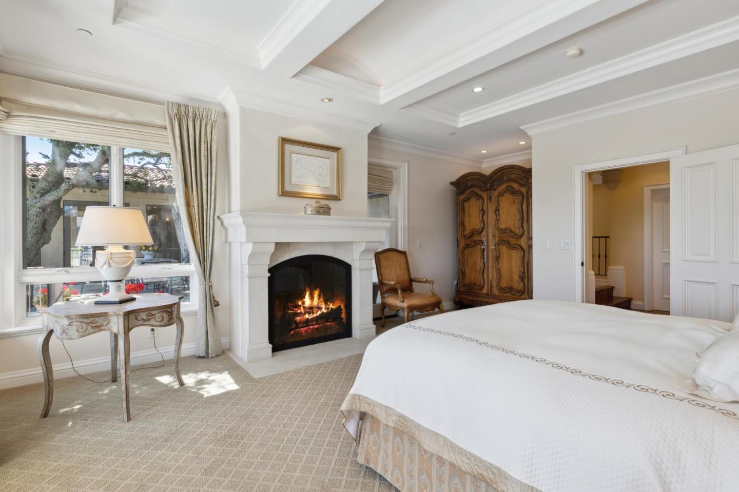 Detail Gallery Image 28 of 58 For 7 Redberry Rdg, Portola Valley,  CA 94028 - 5 Beds | 7/1 Baths