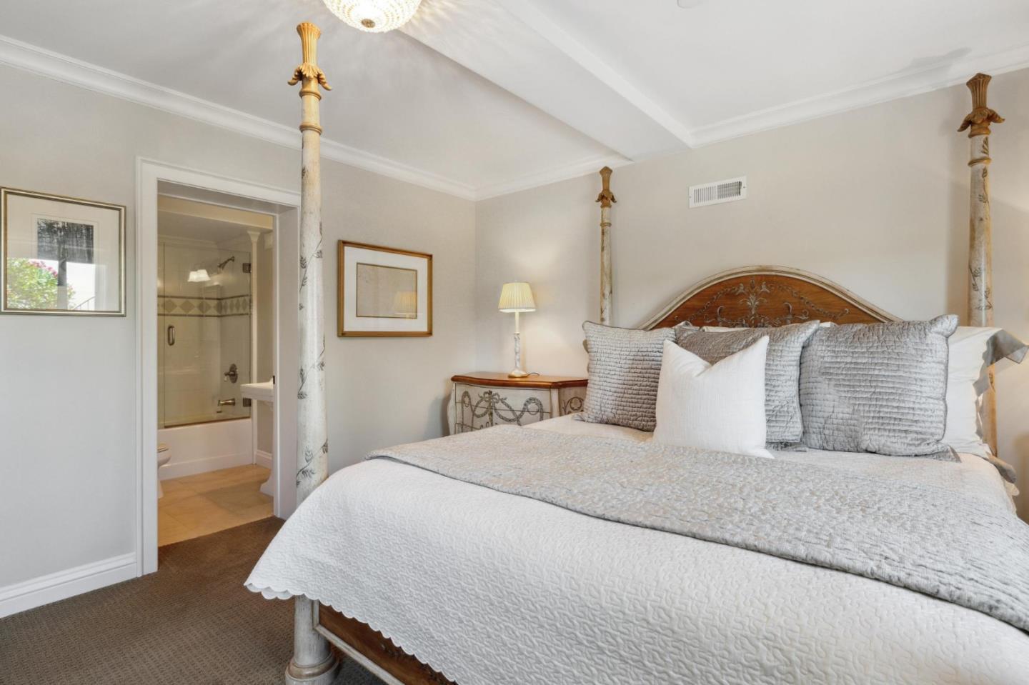 Detail Gallery Image 38 of 58 For 7 Redberry Rdg, Portola Valley,  CA 94028 - 5 Beds | 7/1 Baths