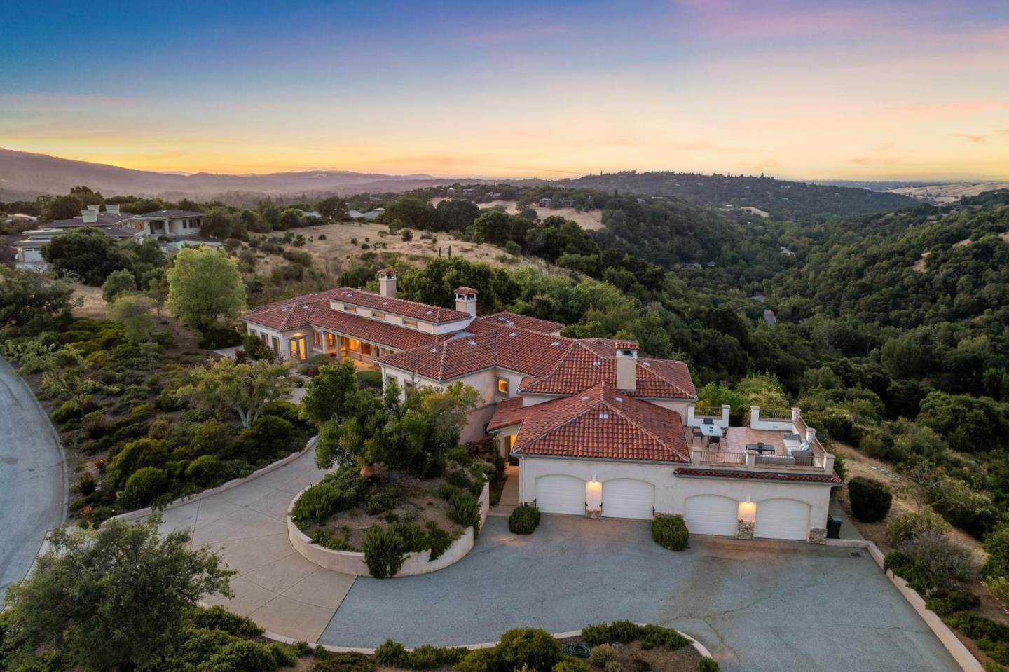 Detail Gallery Image 55 of 58 For 7 Redberry Rdg, Portola Valley,  CA 94028 - 5 Beds | 7/1 Baths