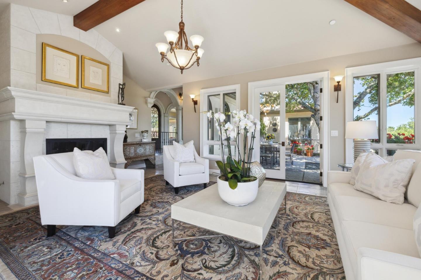 Detail Gallery Image 9 of 58 For 7 Redberry Rdg, Portola Valley,  CA 94028 - 5 Beds | 7/1 Baths