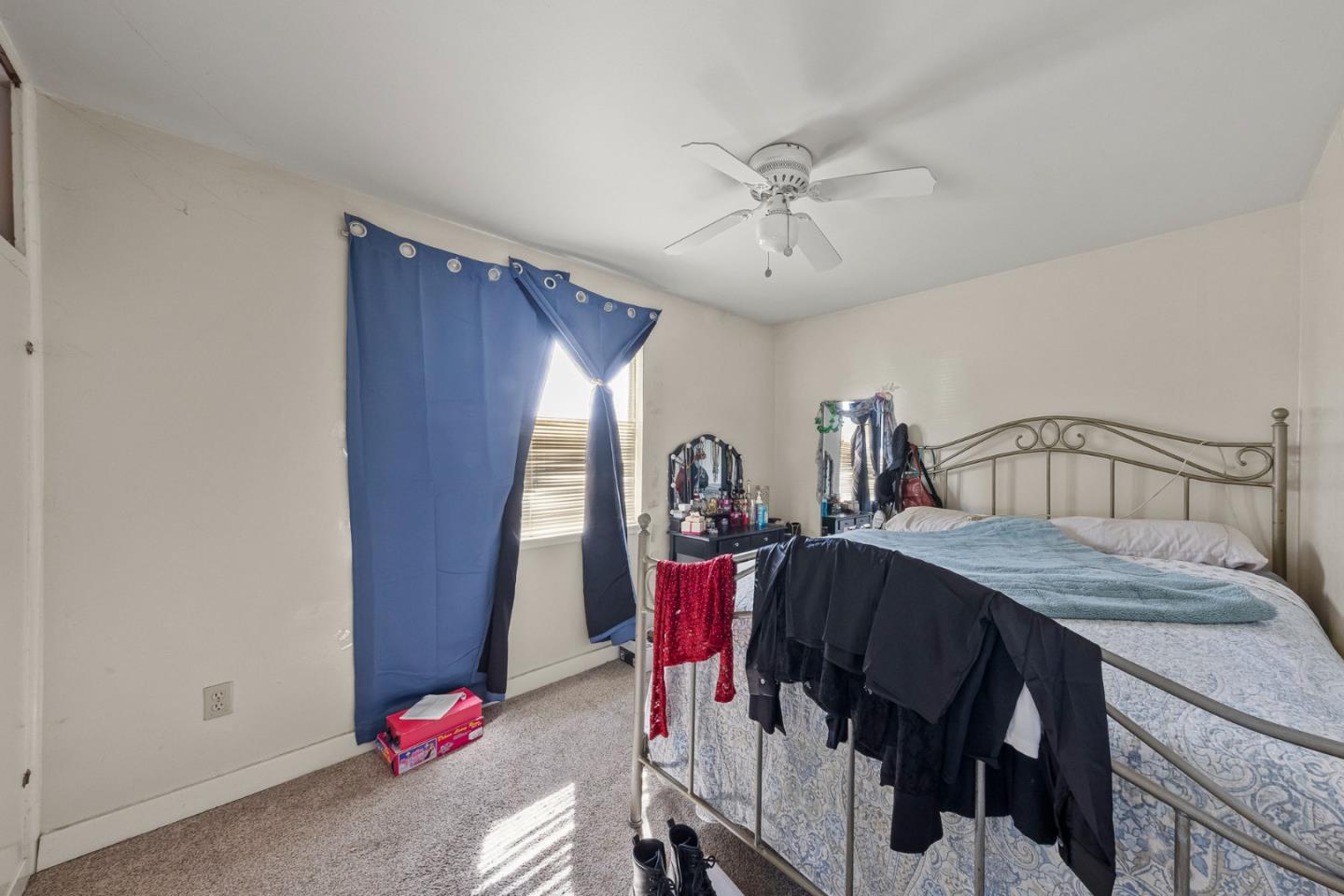 Detail Gallery Image 13 of 39 For 585 Monterey Rd, Morgan Hill,  CA 95037 - 4 Beds | 1 Baths