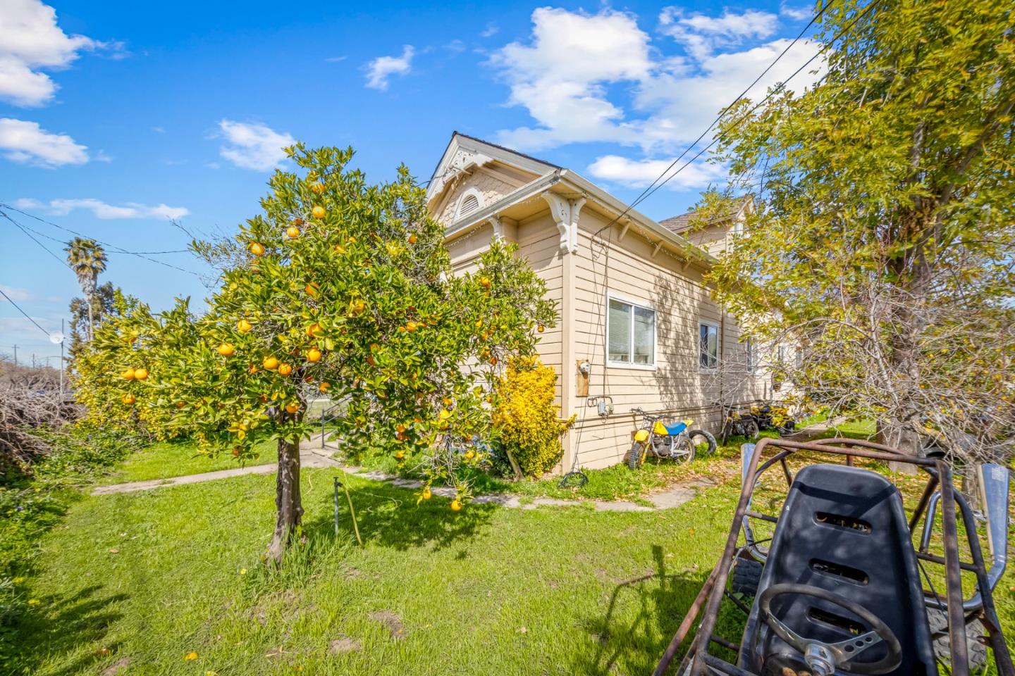 Detail Gallery Image 38 of 39 For 585 Monterey Rd, Morgan Hill,  CA 95037 - 4 Beds | 1 Baths