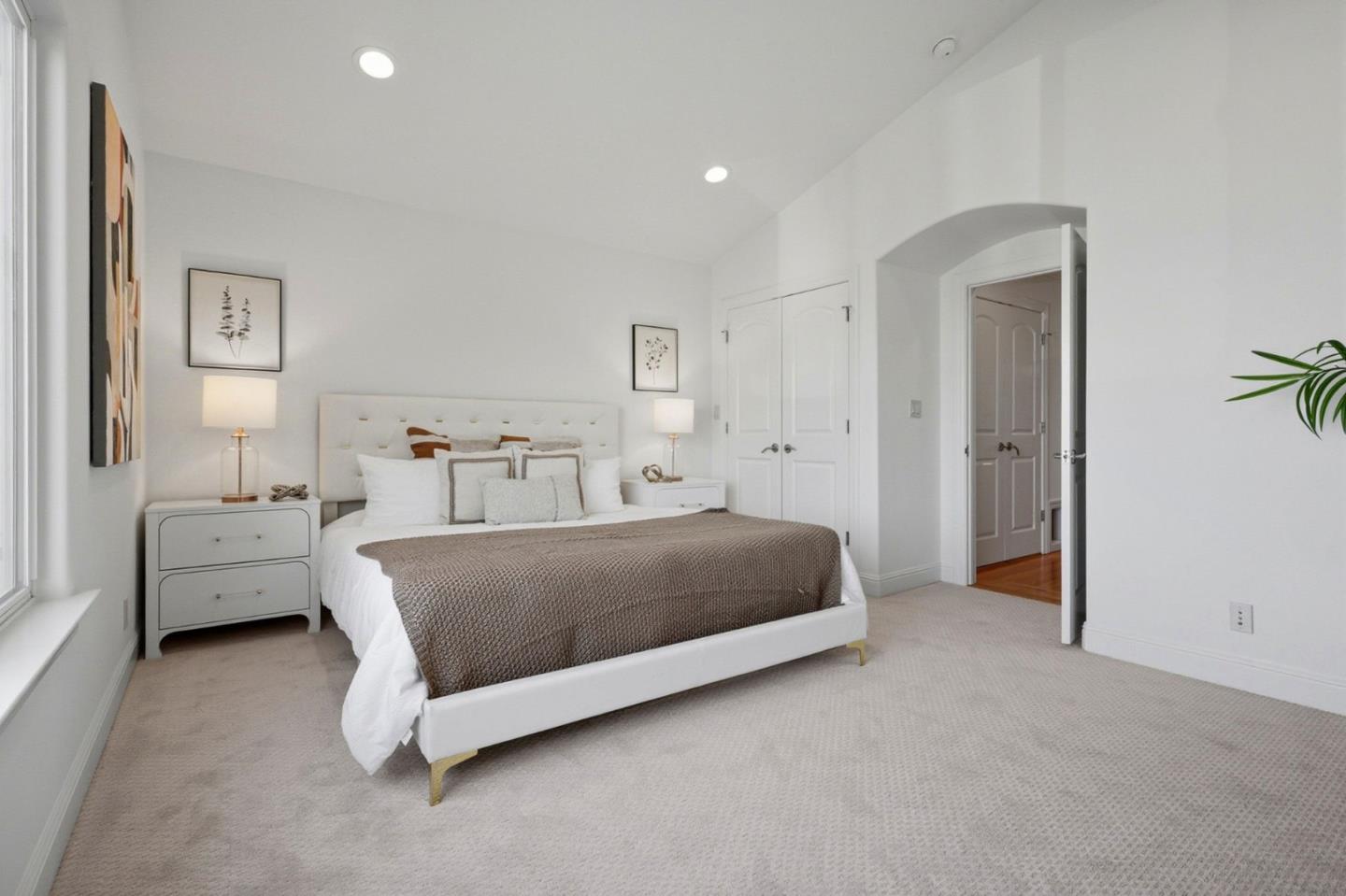 Detail Gallery Image 19 of 34 For 917 Anita Ave, Belmont,  CA 94002 - 4 Beds | 4 Baths