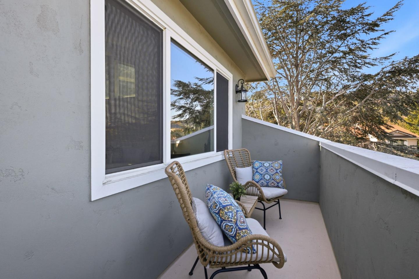 Detail Gallery Image 28 of 34 For 917 Anita Ave, Belmont,  CA 94002 - 4 Beds | 4 Baths