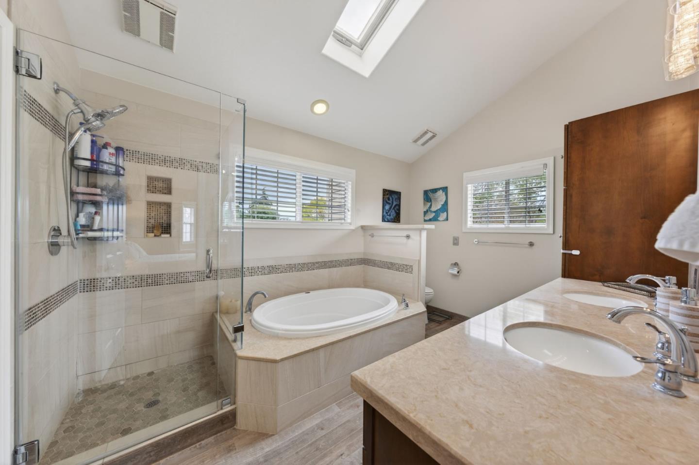 Detail Gallery Image 22 of 33 For 2357 Sunny Vista, San Jose,  CA 95128 - 4 Beds | 2/1 Baths