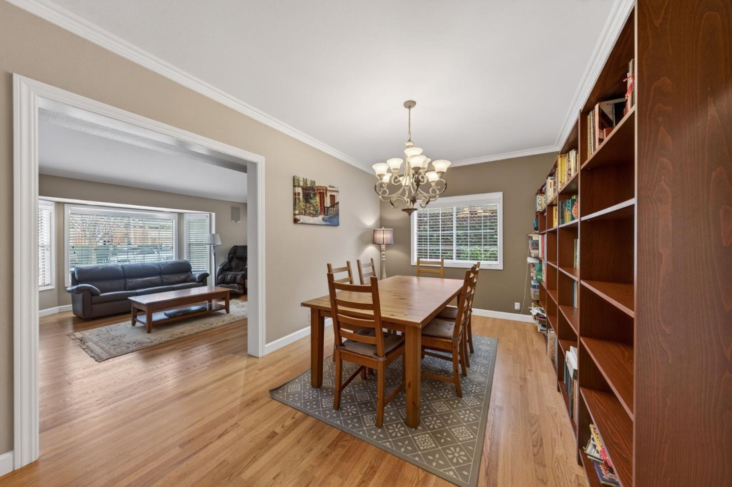 Detail Gallery Image 9 of 33 For 2357 Sunny Vista, San Jose,  CA 95128 - 4 Beds | 2/1 Baths