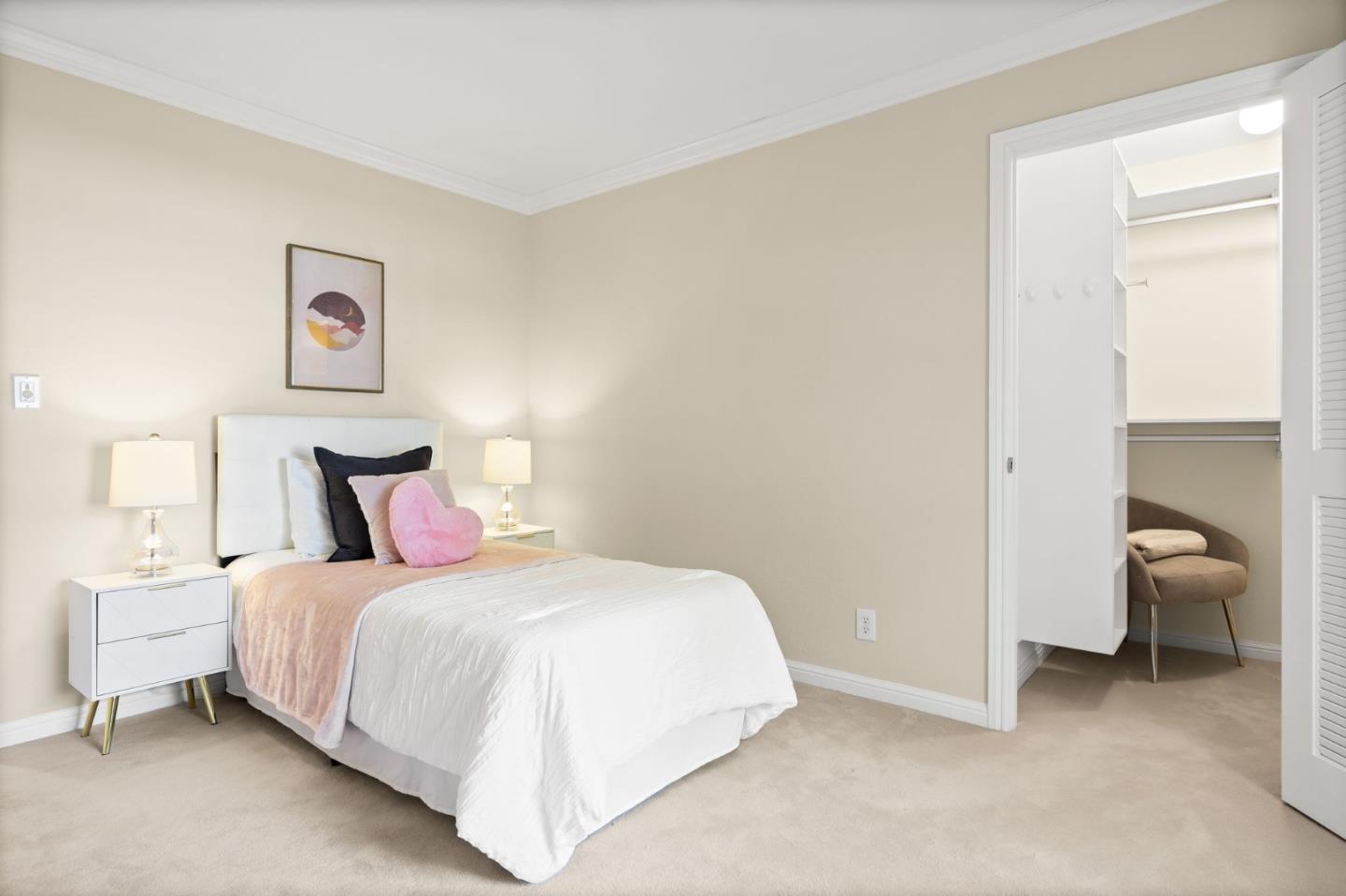 Detail Gallery Image 26 of 34 For 445 Oak Grove Ave #15,  Menlo Park,  CA 94025 - 3 Beds | 2 Baths