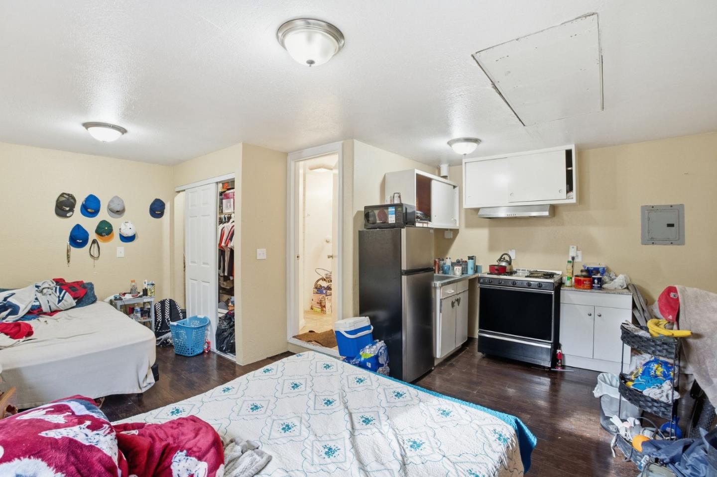 Detail Gallery Image 36 of 39 For 344 Buckeye St, Redwood City,  CA 94063 - – Beds | – Baths