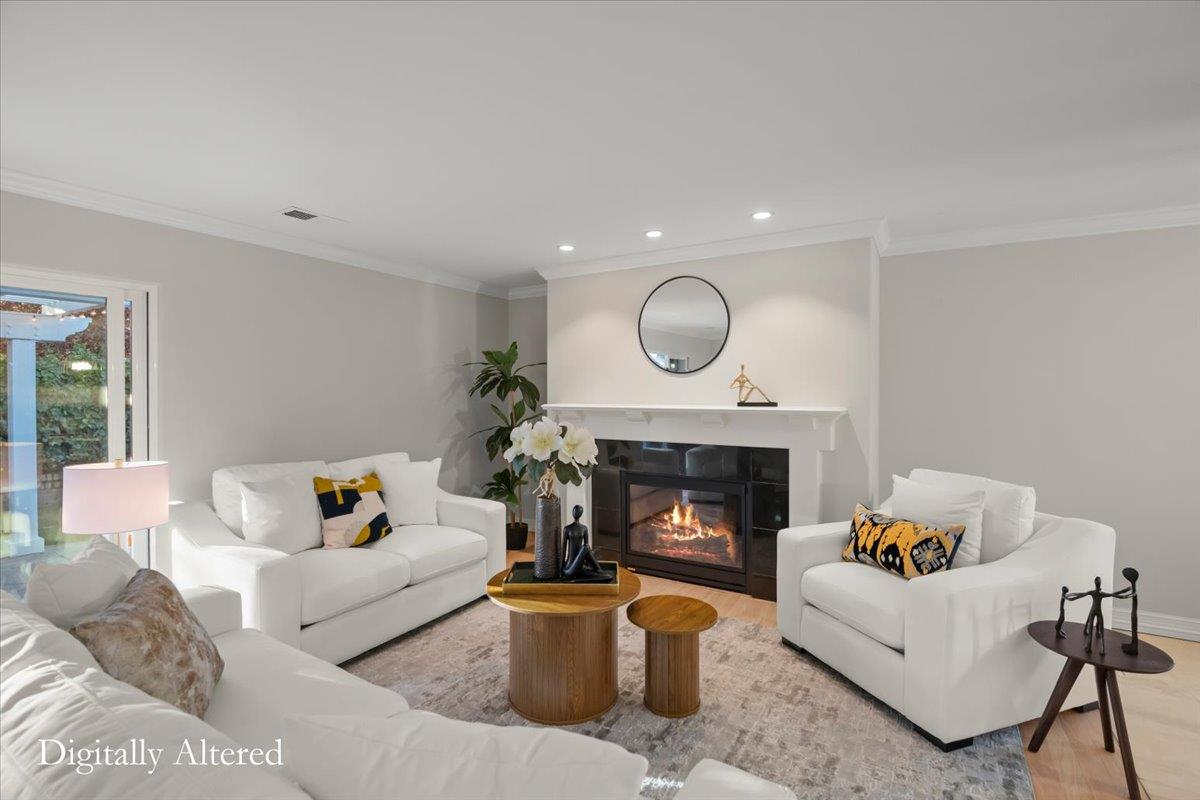 Detail Gallery Image 10 of 37 For 4845 Kingwood Way, San Jose,  CA 95124 - 4 Beds | 2 Baths