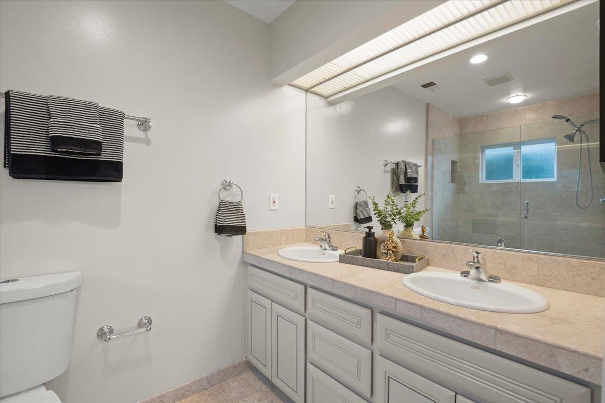 Detail Gallery Image 24 of 37 For 4845 Kingwood Way, San Jose,  CA 95124 - 4 Beds | 2 Baths