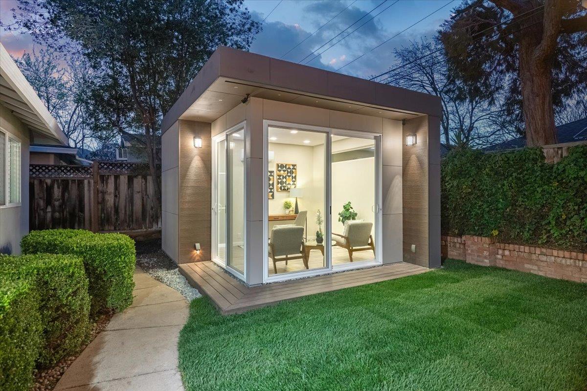 Detail Gallery Image 27 of 37 For 4845 Kingwood Way, San Jose,  CA 95124 - 4 Beds | 2 Baths