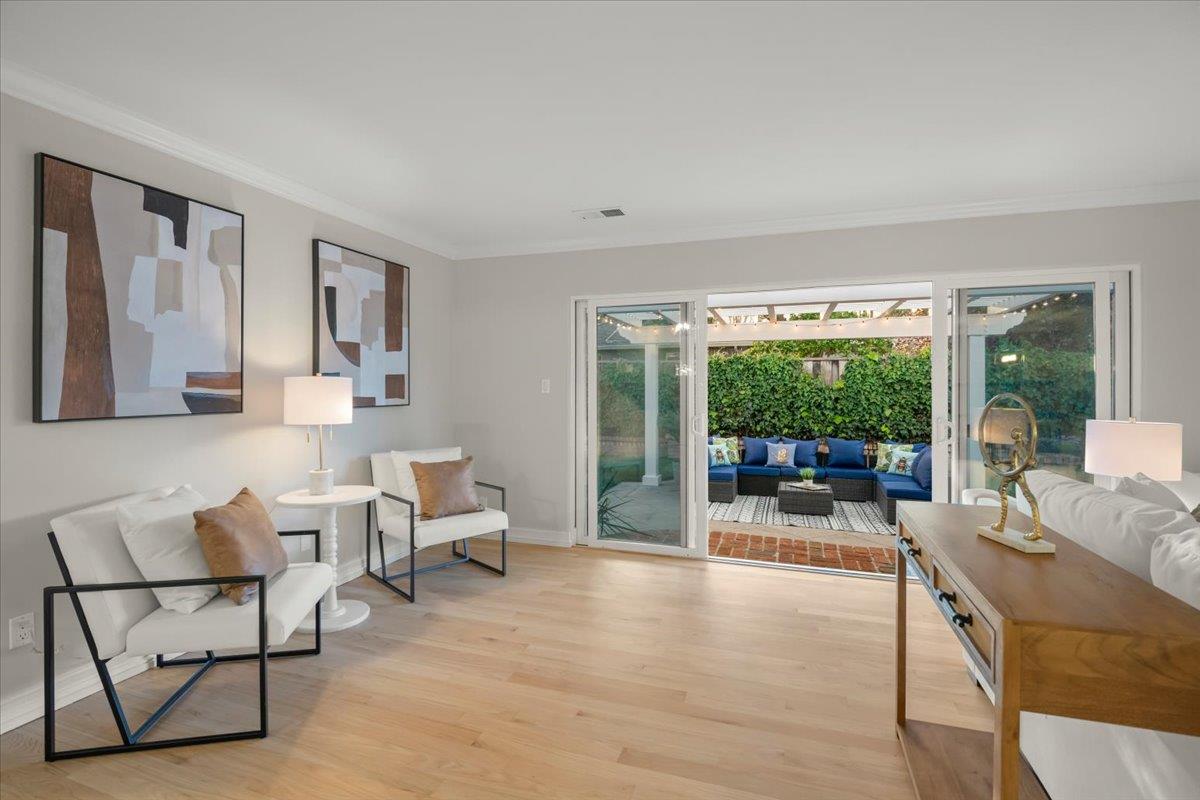 Detail Gallery Image 7 of 37 For 4845 Kingwood Way, San Jose,  CA 95124 - 4 Beds | 2 Baths