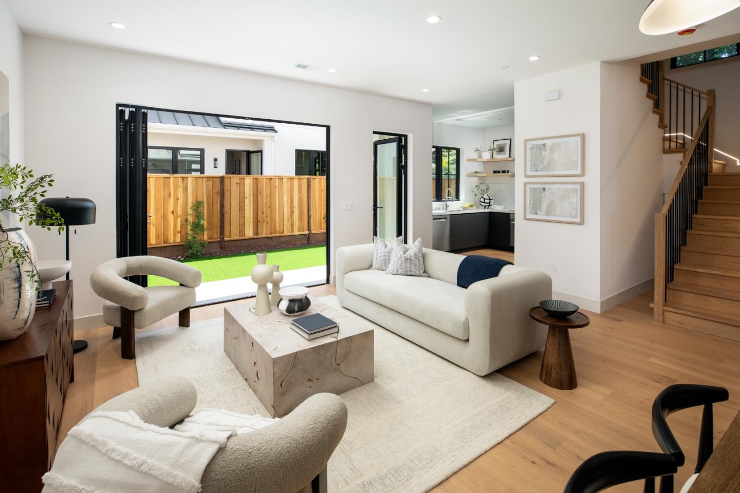 Detail Gallery Image 2 of 18 For 813 Bay Rd, Menlo Park,  CA 94025 - 4 Beds | 3 Baths