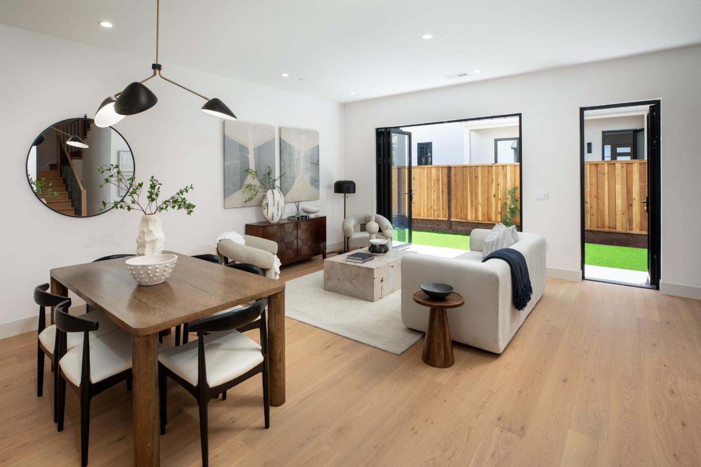 Detail Gallery Image 3 of 18 For 813 Bay Rd, Menlo Park,  CA 94025 - 4 Beds | 3 Baths