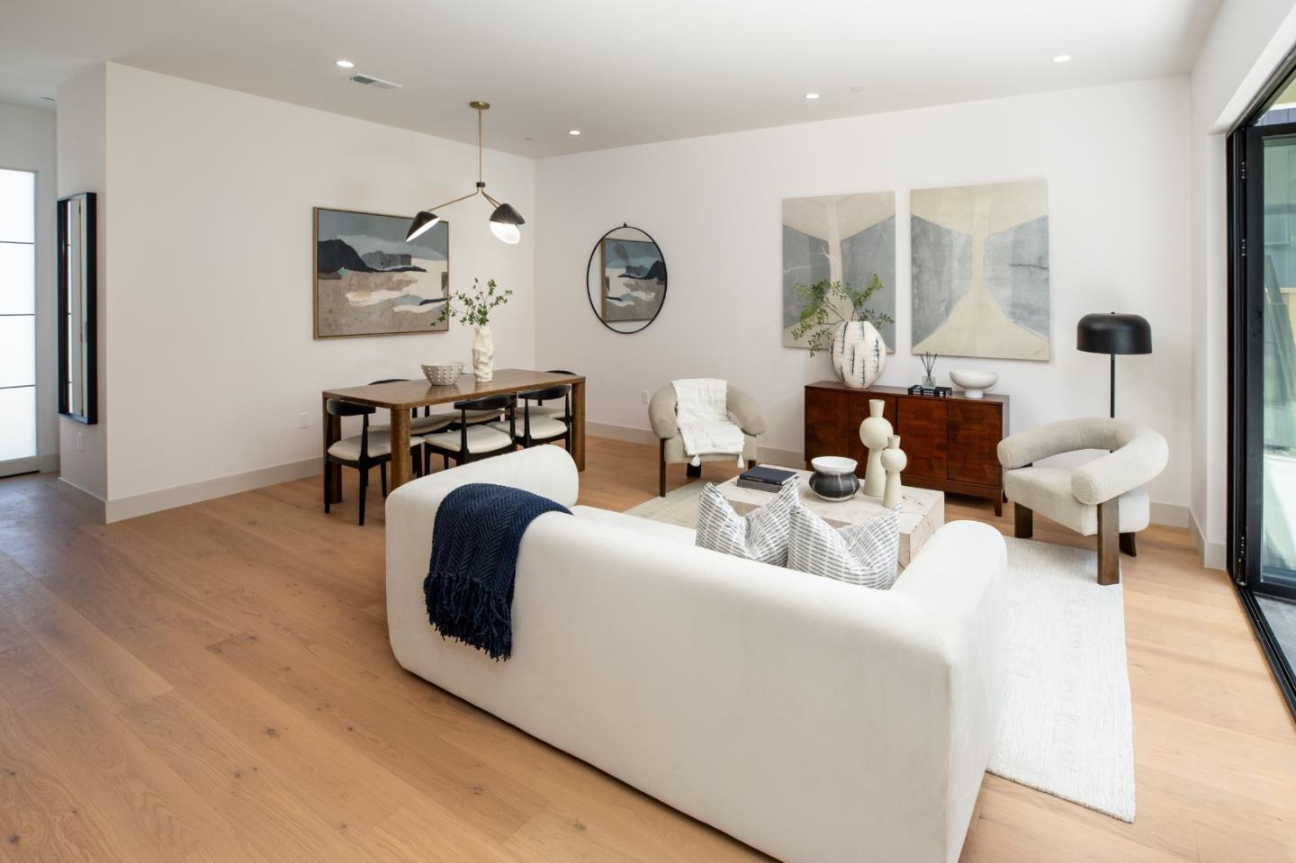 Detail Gallery Image 5 of 18 For 813 Bay Rd, Menlo Park,  CA 94025 - 4 Beds | 3 Baths