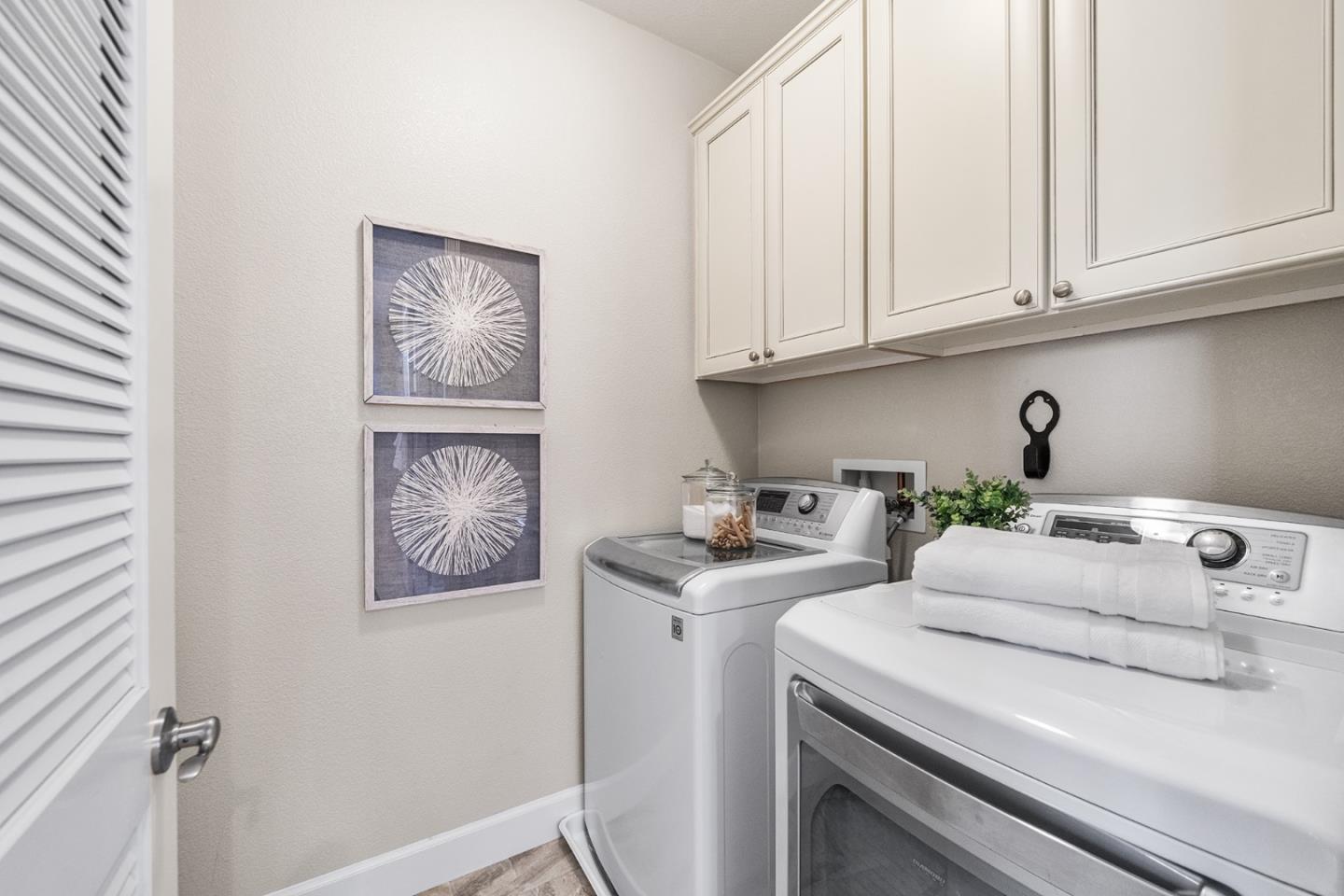 Detail Gallery Image 44 of 61 For 641 Turnbuckle Dr #1715,  Redwood City,  CA 94063 - 2 Beds | 2/1 Baths