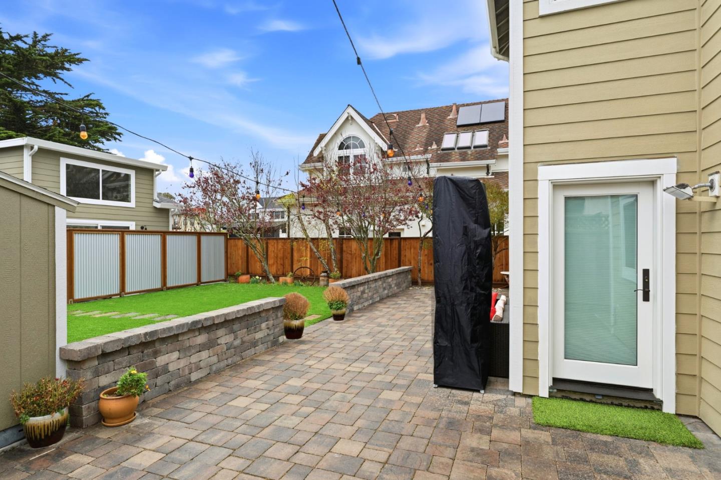 Detail Gallery Image 34 of 44 For 229 Garcia Ave, Half Moon Bay,  CA 94019 - 4 Beds | 3/2 Baths