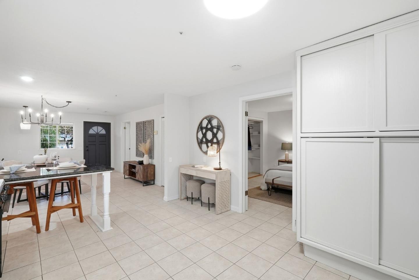 Detail Gallery Image 10 of 45 For 320 Angel Ave, Sunnyvale,  CA 94086 - 6 Beds | 5 Baths