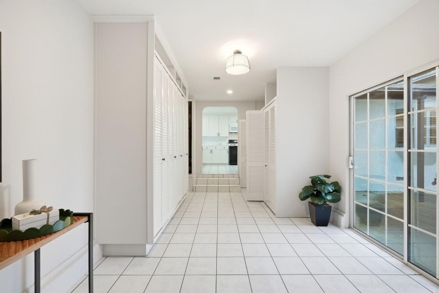 Detail Gallery Image 21 of 45 For 320 Angel Ave, Sunnyvale,  CA 94086 - 6 Beds | 5 Baths