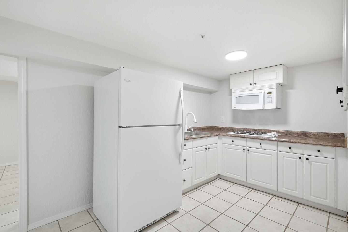 Detail Gallery Image 30 of 45 For 320 Angel Ave, Sunnyvale,  CA 94086 - 6 Beds | 5 Baths