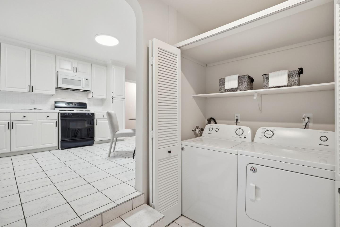 Detail Gallery Image 34 of 45 For 320 Angel Ave, Sunnyvale,  CA 94086 - 6 Beds | 5 Baths