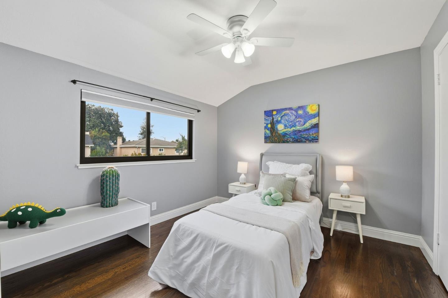 Detail Gallery Image 21 of 37 For 809 Midvale Ln, San Jose,  CA 95136 - 5 Beds | 2/1 Baths