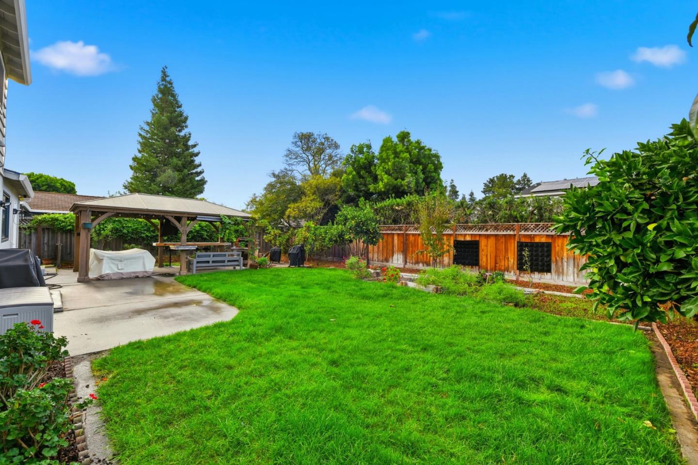 Detail Gallery Image 34 of 37 For 809 Midvale Ln, San Jose,  CA 95136 - 5 Beds | 2/1 Baths