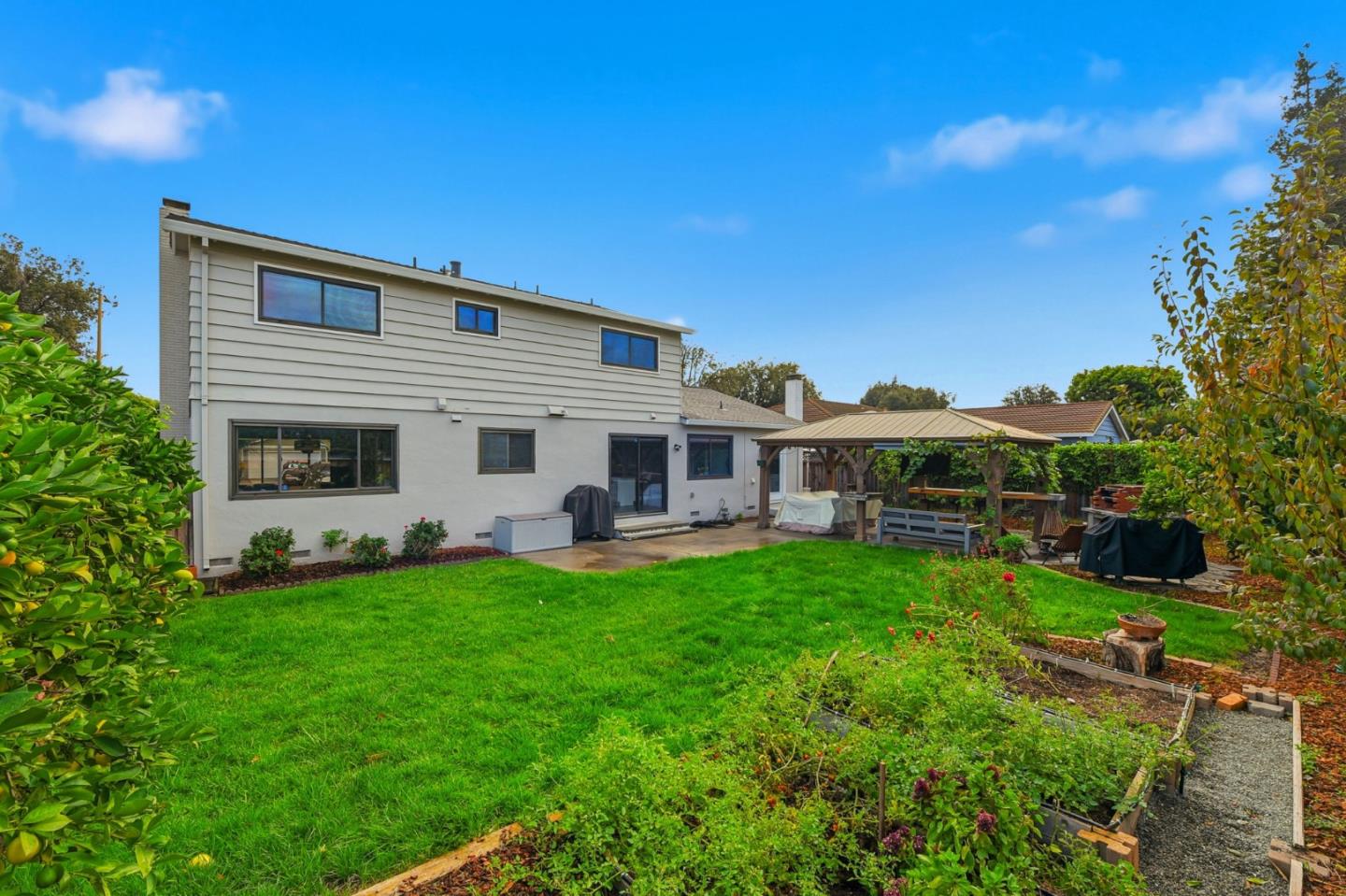 Detail Gallery Image 35 of 37 For 809 Midvale Ln, San Jose,  CA 95136 - 5 Beds | 2/1 Baths