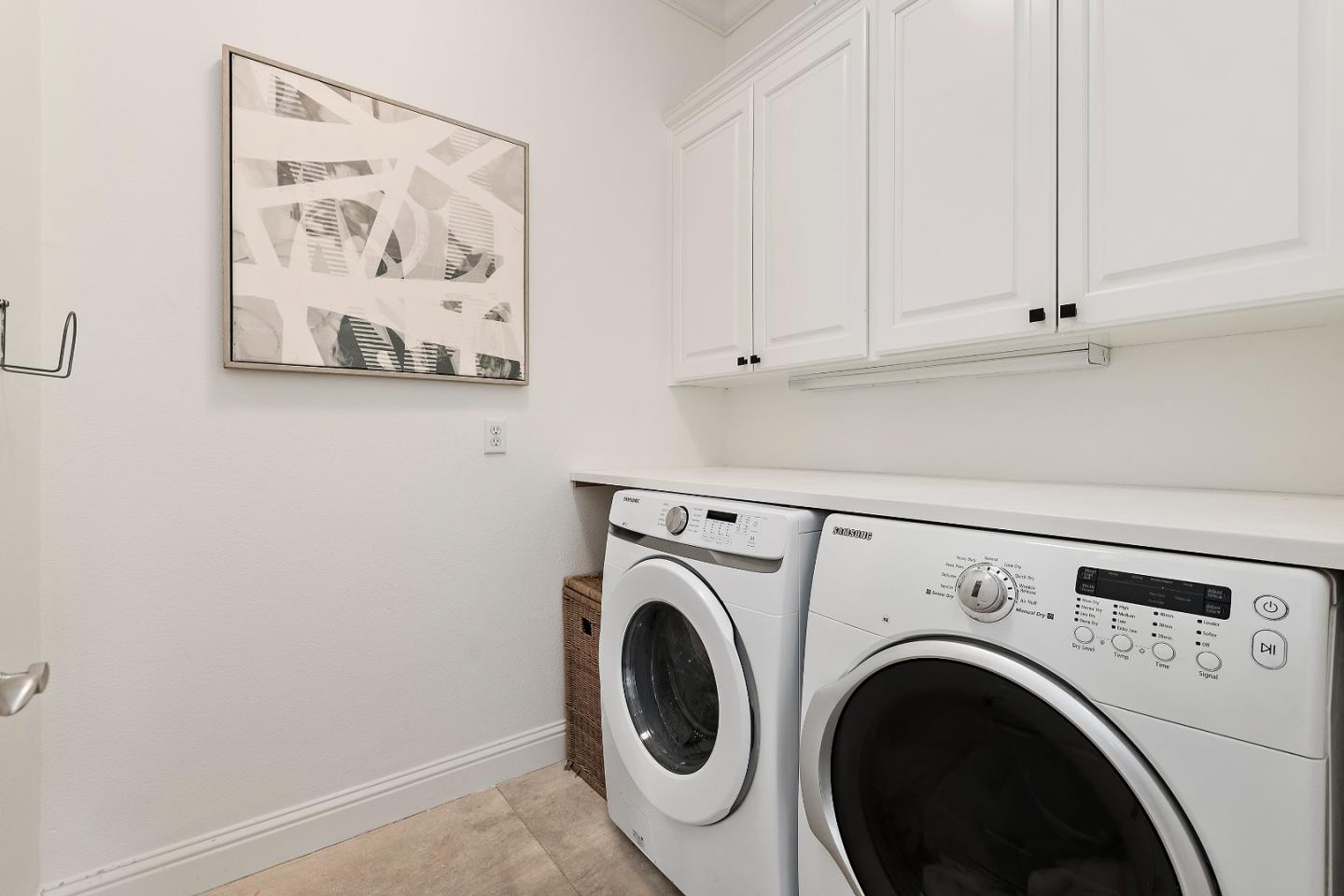 Detail Gallery Image 19 of 44 For 910 Cambridge Ave, Menlo Park,  CA 94025 - 4 Beds | 3/1 Baths