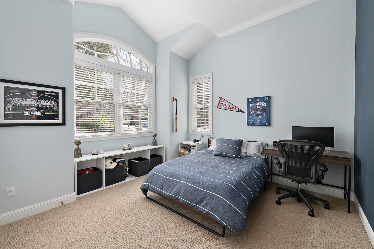 Detail Gallery Image 22 of 44 For 910 Cambridge Ave, Menlo Park,  CA 94025 - 4 Beds | 3/1 Baths