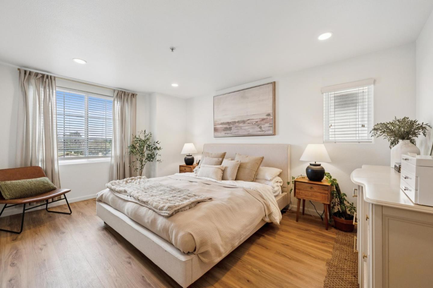 Detail Gallery Image 14 of 29 For 360 San Juan Grade Rd, Salinas,  CA 93906 - 3 Beds | 2/1 Baths