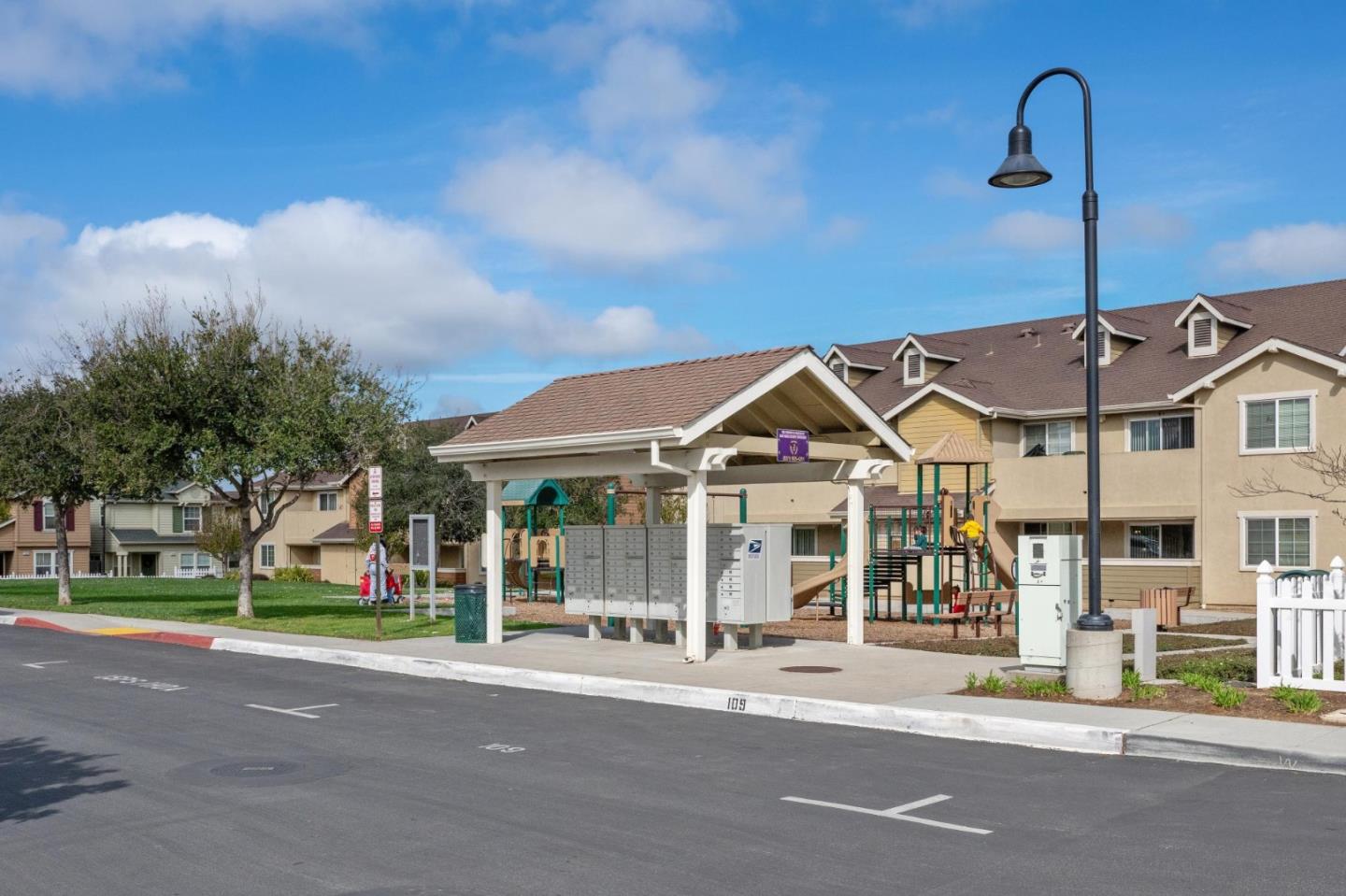 Detail Gallery Image 27 of 29 For 360 San Juan Grade Rd, Salinas,  CA 93906 - 3 Beds | 2/1 Baths