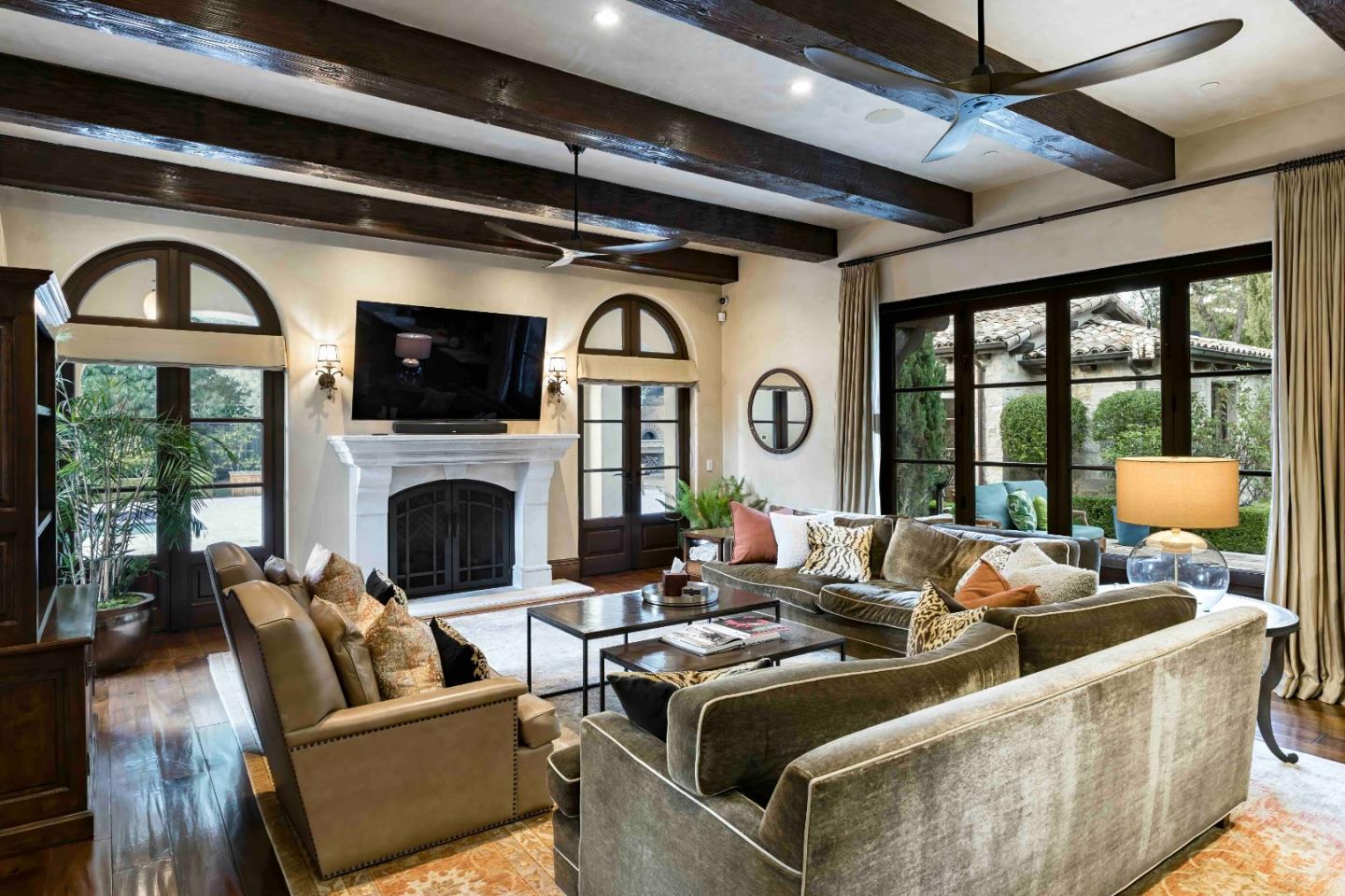 Detail Gallery Image 12 of 52 For 35 Barry Ln, Atherton,  CA 94027 - 7 Beds | 8/2 Baths