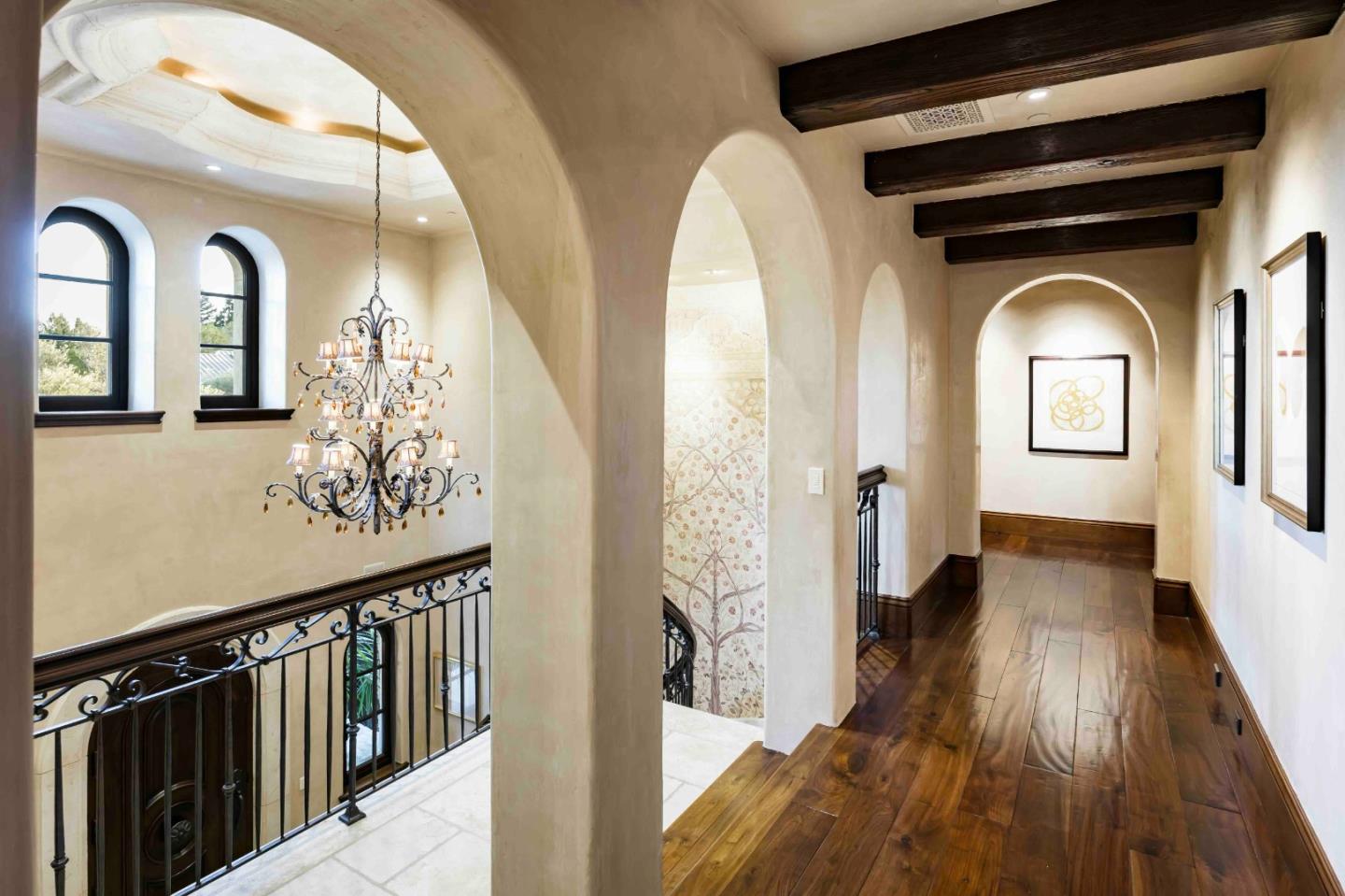 Detail Gallery Image 16 of 52 For 35 Barry Ln, Atherton,  CA 94027 - 7 Beds | 8/2 Baths